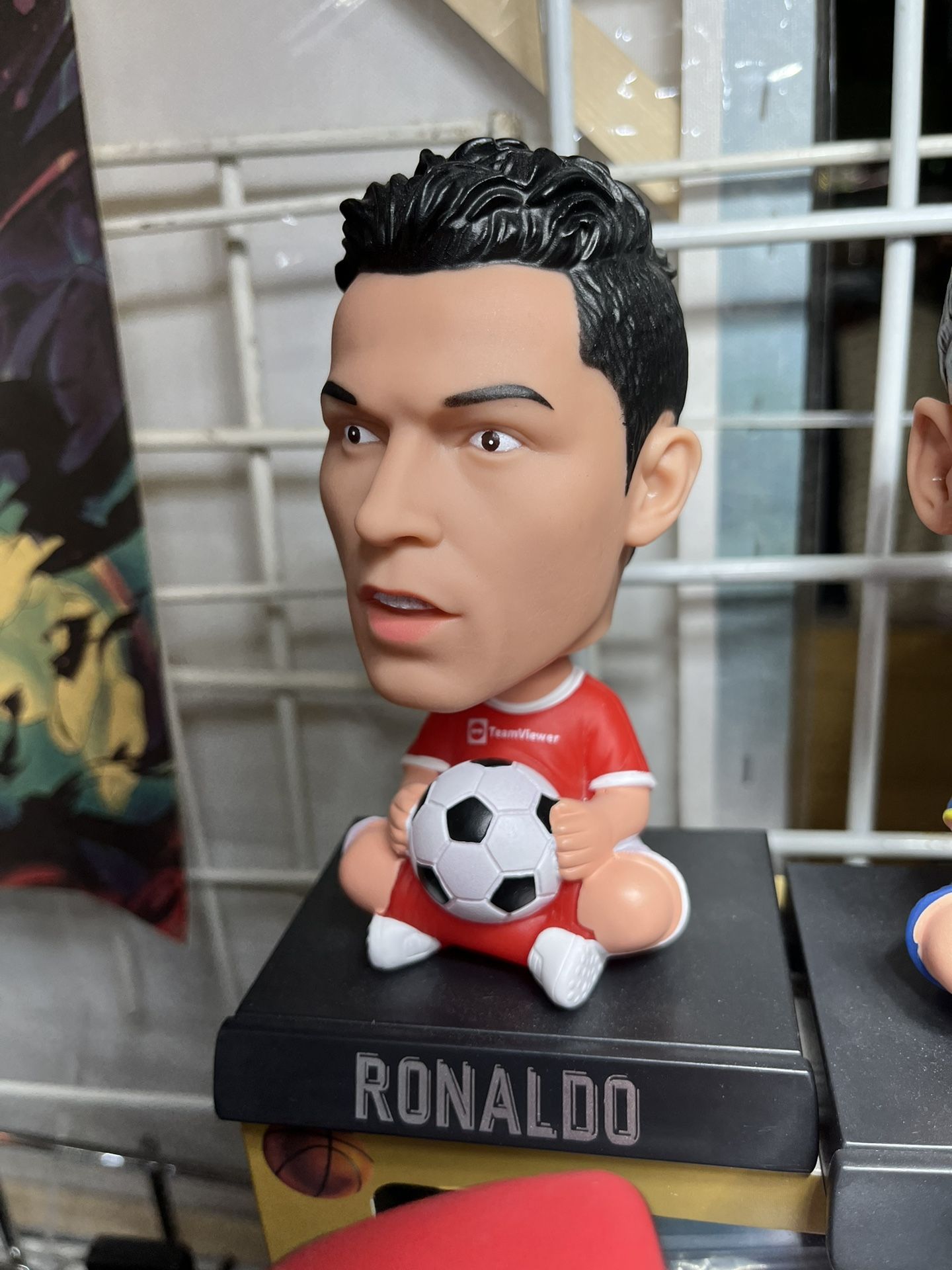 Car Dashboard bubblehead Figurine(Cristiano Ronaldo)soccer superstar
