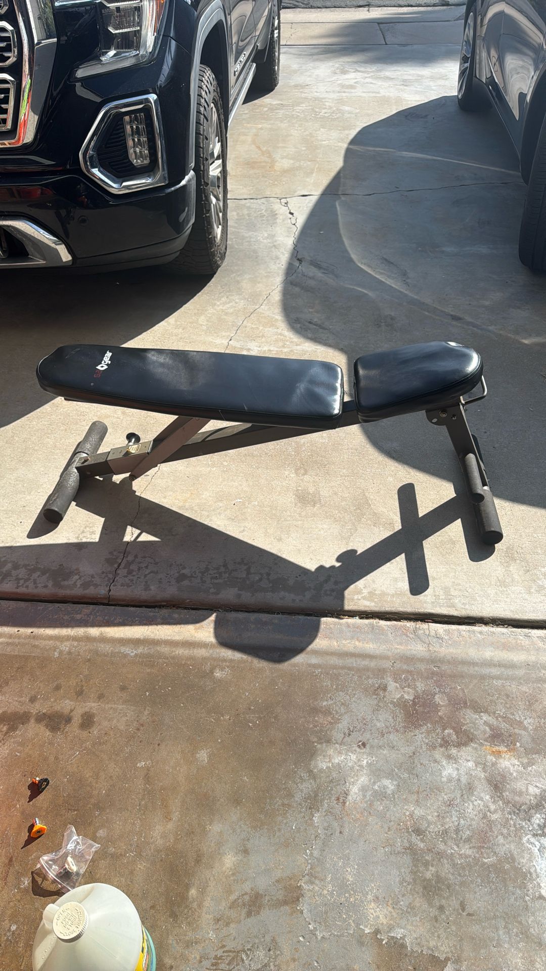 Weight Bench 