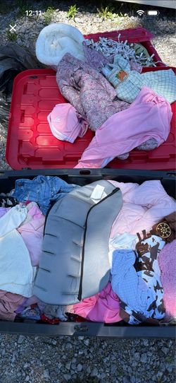 Barley worn and new clothes for 0-18months girls clothes