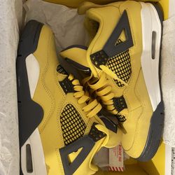 Air Jordan 4s Lighting