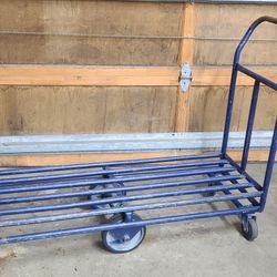 Nice 6 Wheel Stocking Cart 
