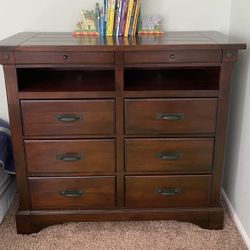 SOLID MAHOGANY DRESSER