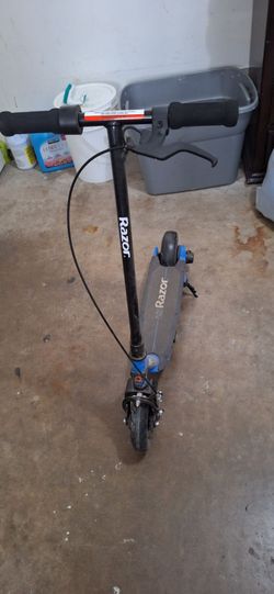 Electric scooter