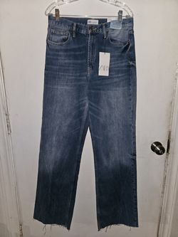Brand New Womens Zara jeans size 8