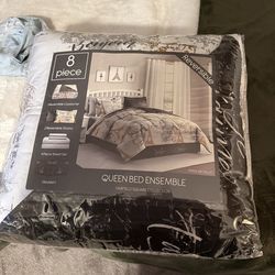 White/ Grey Bed set