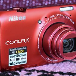 Nikon Coolpix S6300 16MP Digicam