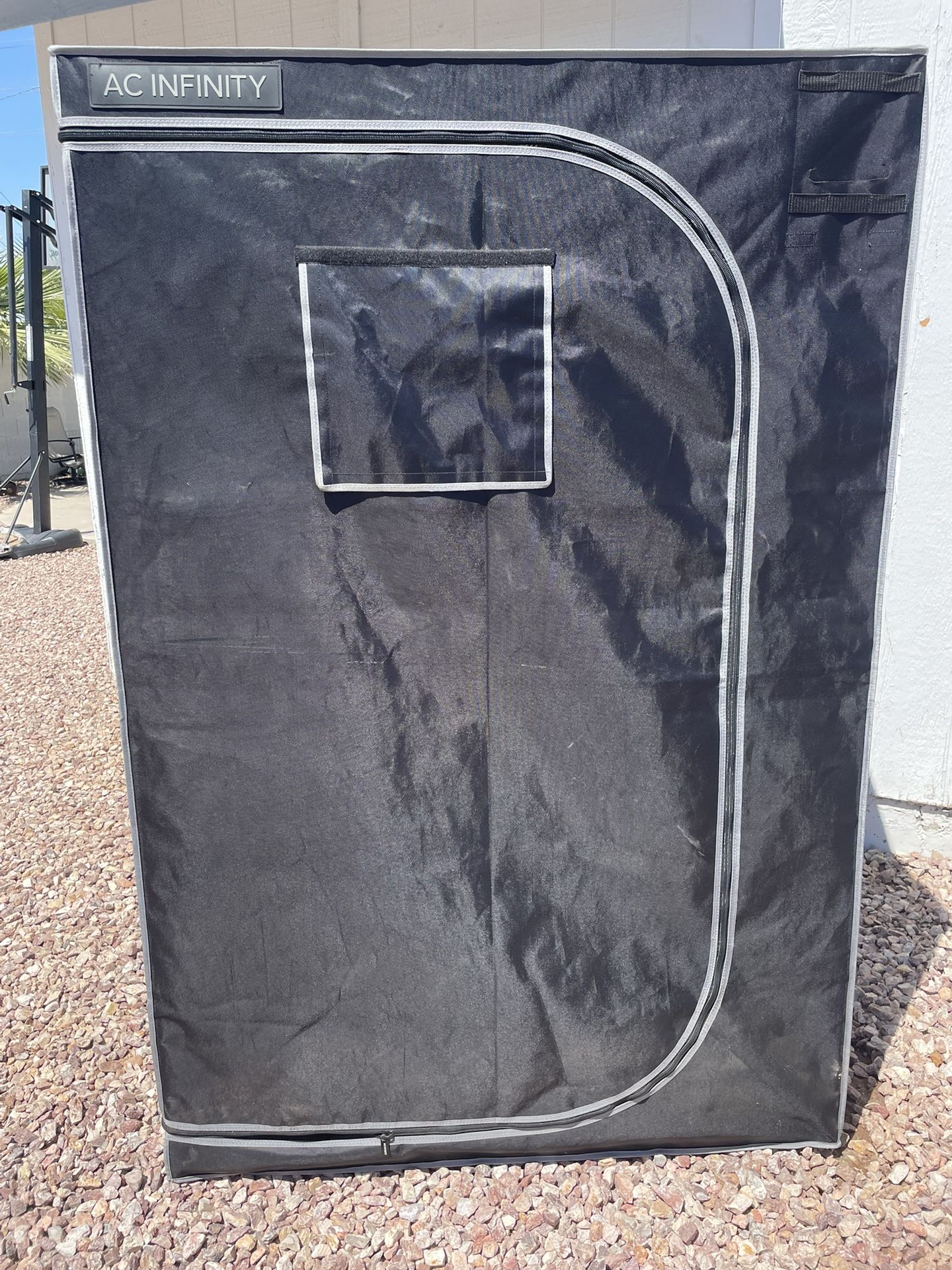 AC Infinity Grow Tent