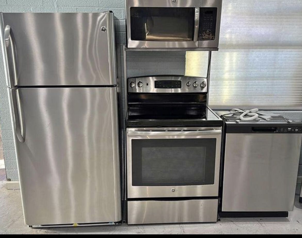 Stainless Steel Kitchen Appliances 