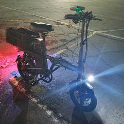 Foldable Electric Bike With Basket 