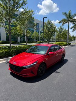 2022 Hyundai Elantra SEL – Clean Title