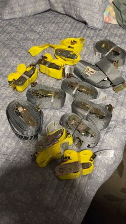 Straps for box truck