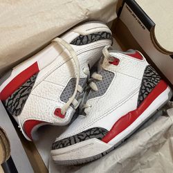 Jordan 3 retro fire red size 8c toddler