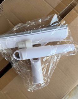 ($70 for whole pallet )window cleaner with sprayer