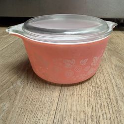 Vintage Pyrex Pink Gooseberry Casserole Dish 1 Qt with Lid 473