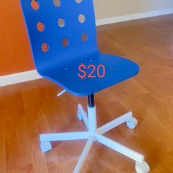 Blue Kids Revolving Chair