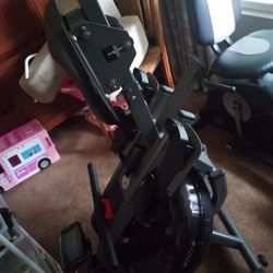 Sunny Phantom Hydro Rowing Machine