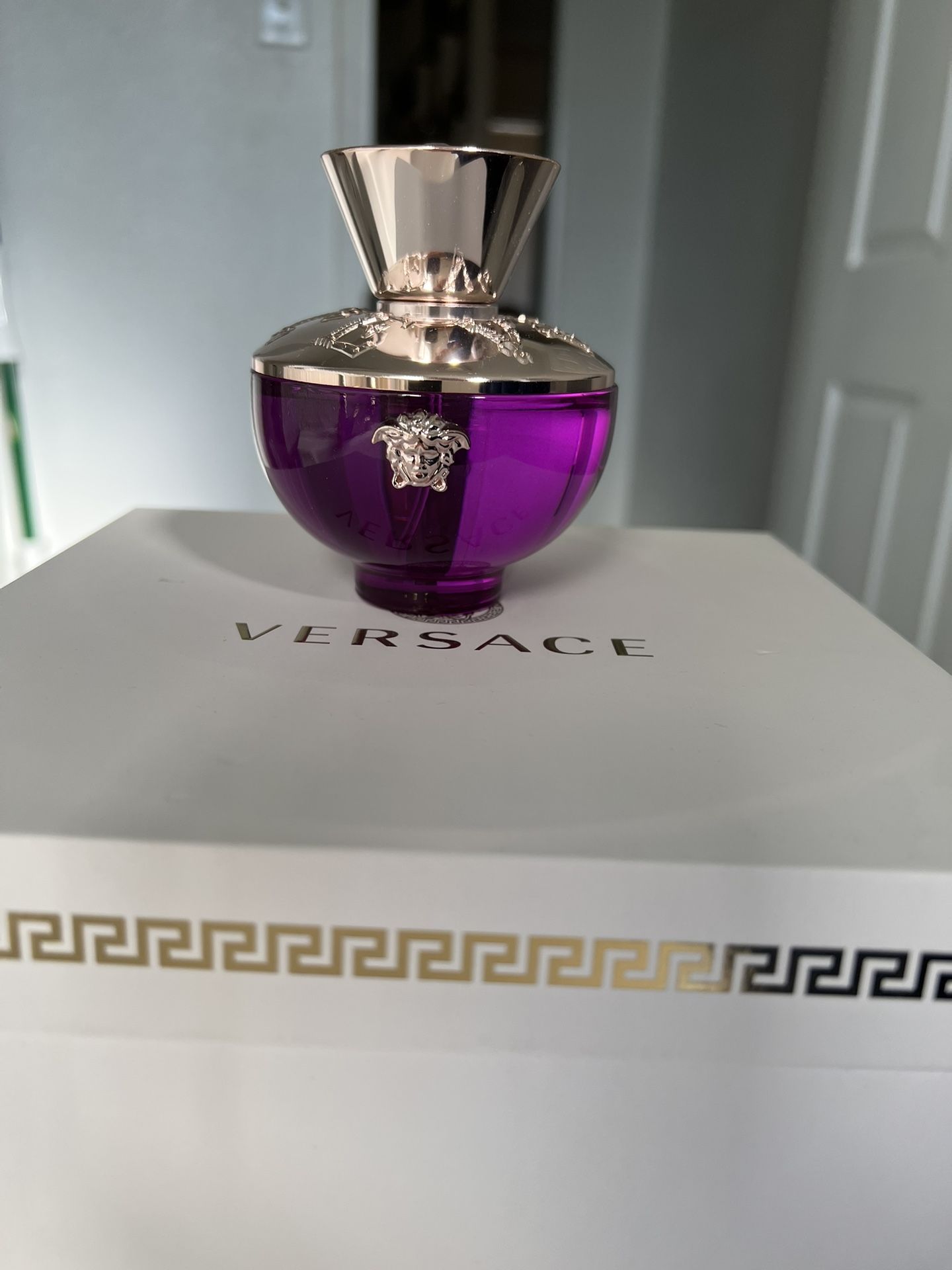 Versace perfume