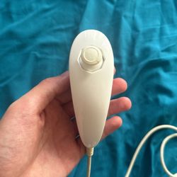 Official OEM White Nintendo nunchucks for Nintendo Wii or Wii U 