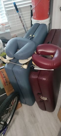 2 mobile massage tables used I never open them come check them out $75 each