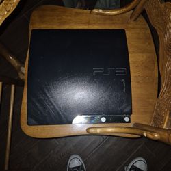 Ps3 Slim gta sa, red dead redemption, saints row 2,and max payne 3 includ