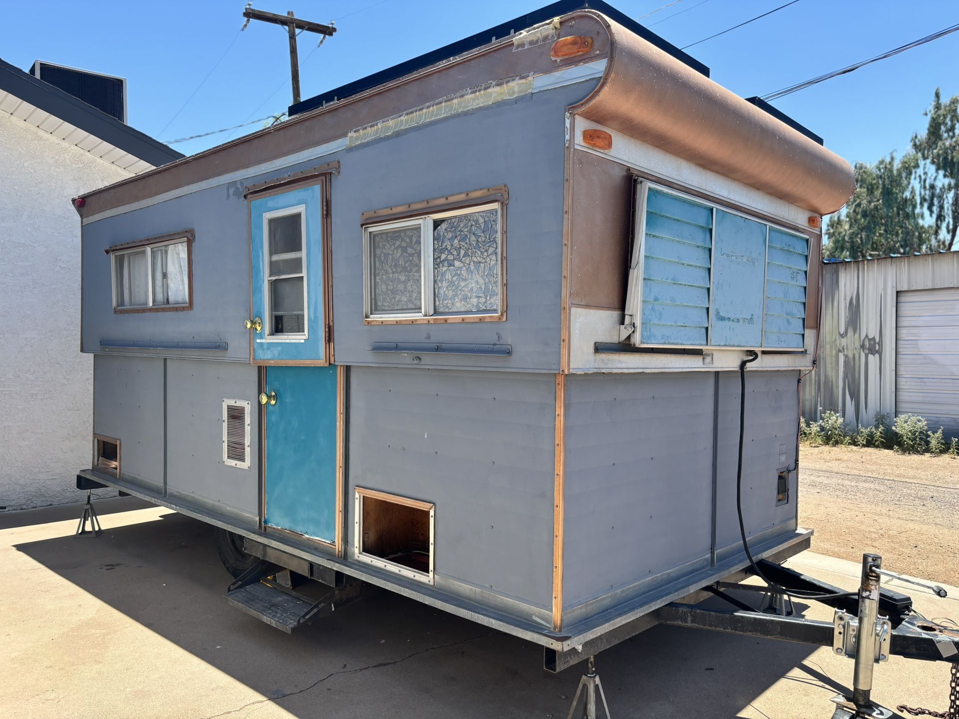 Vintage Camper