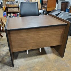 Classic Computer Desk 
