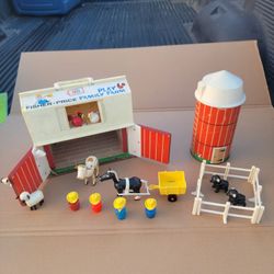 Vintage Fisher Price Little People Farm