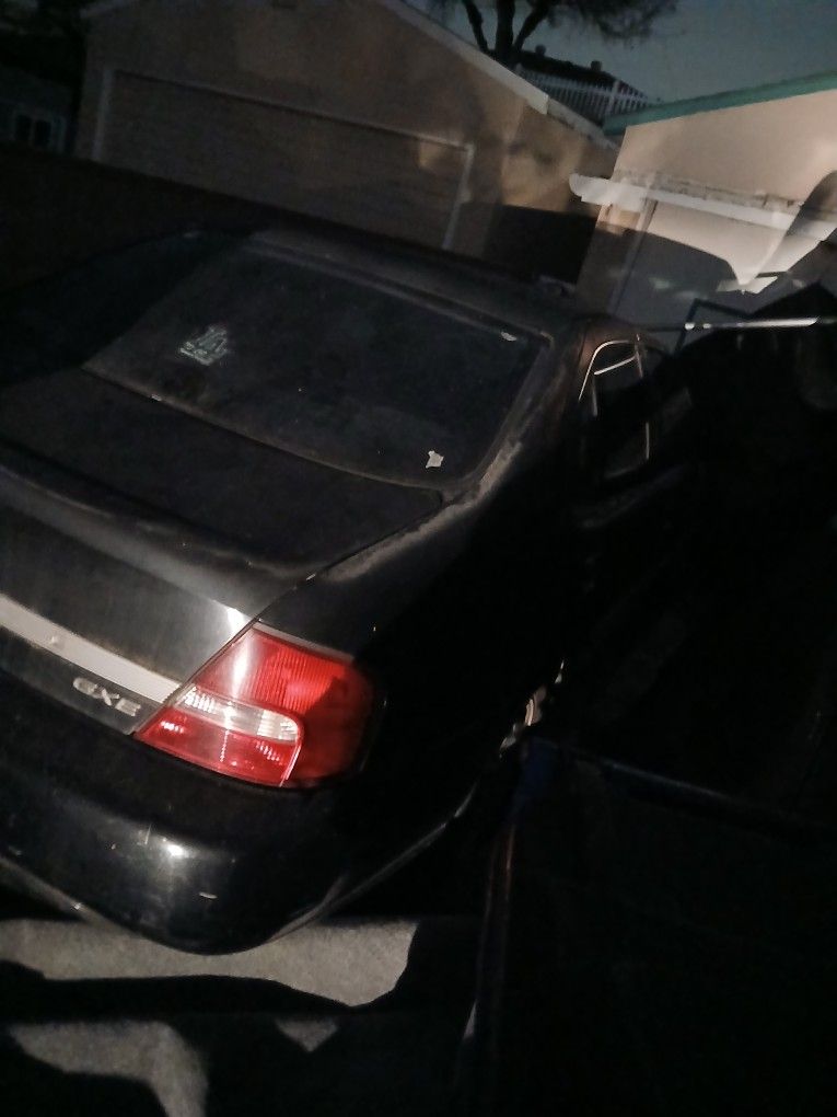 2000 Nissan Altima