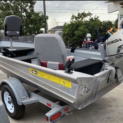 14’ Valco, 20 Hp Honda