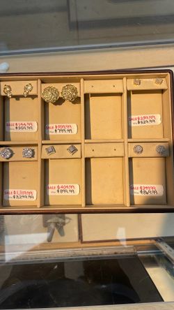 Men’s earring deals!