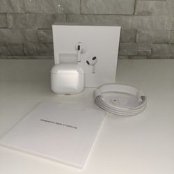 Apple AirPods Generation 3