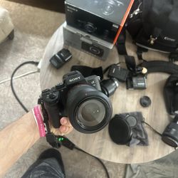 Sony A7 III + Lens + Bag