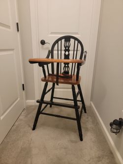 Vintage solid wood highchair