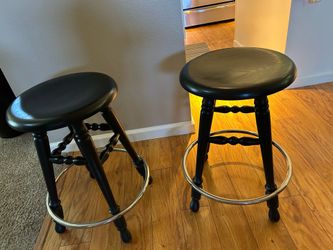 Black barstools