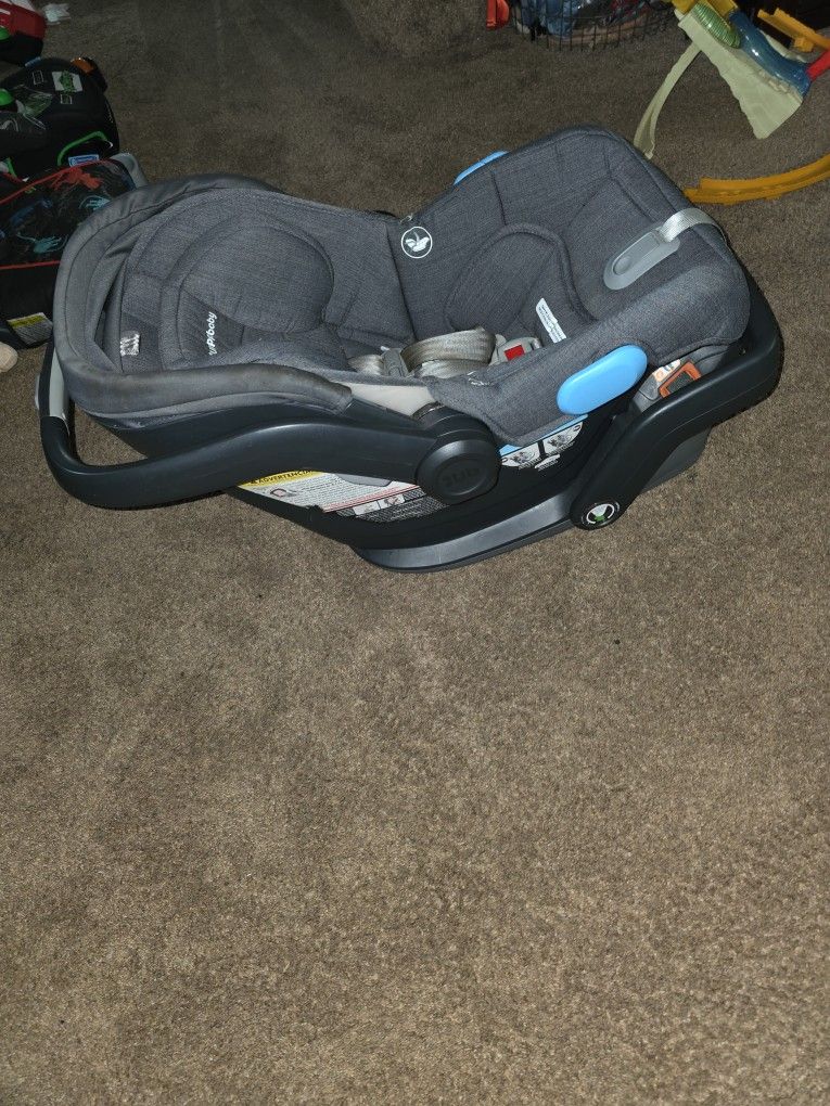 Uppababy Car Seat