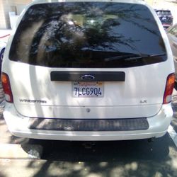 2003 Ford Windstar