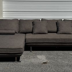 MODERN MODULAR SECTIONAL SOFA BED CHAISE LOUGE - delivery is negotiable