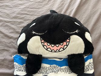 Kids Orca Shark Sleeping Bag, washable, like new
