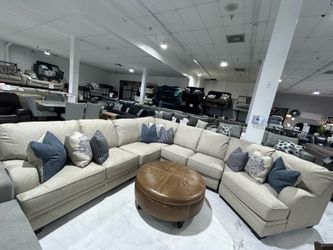 katisha 5Pc Sectional W/ Cuddler