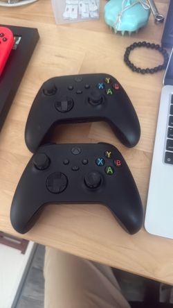 Xbox controllers, Xbox remotes