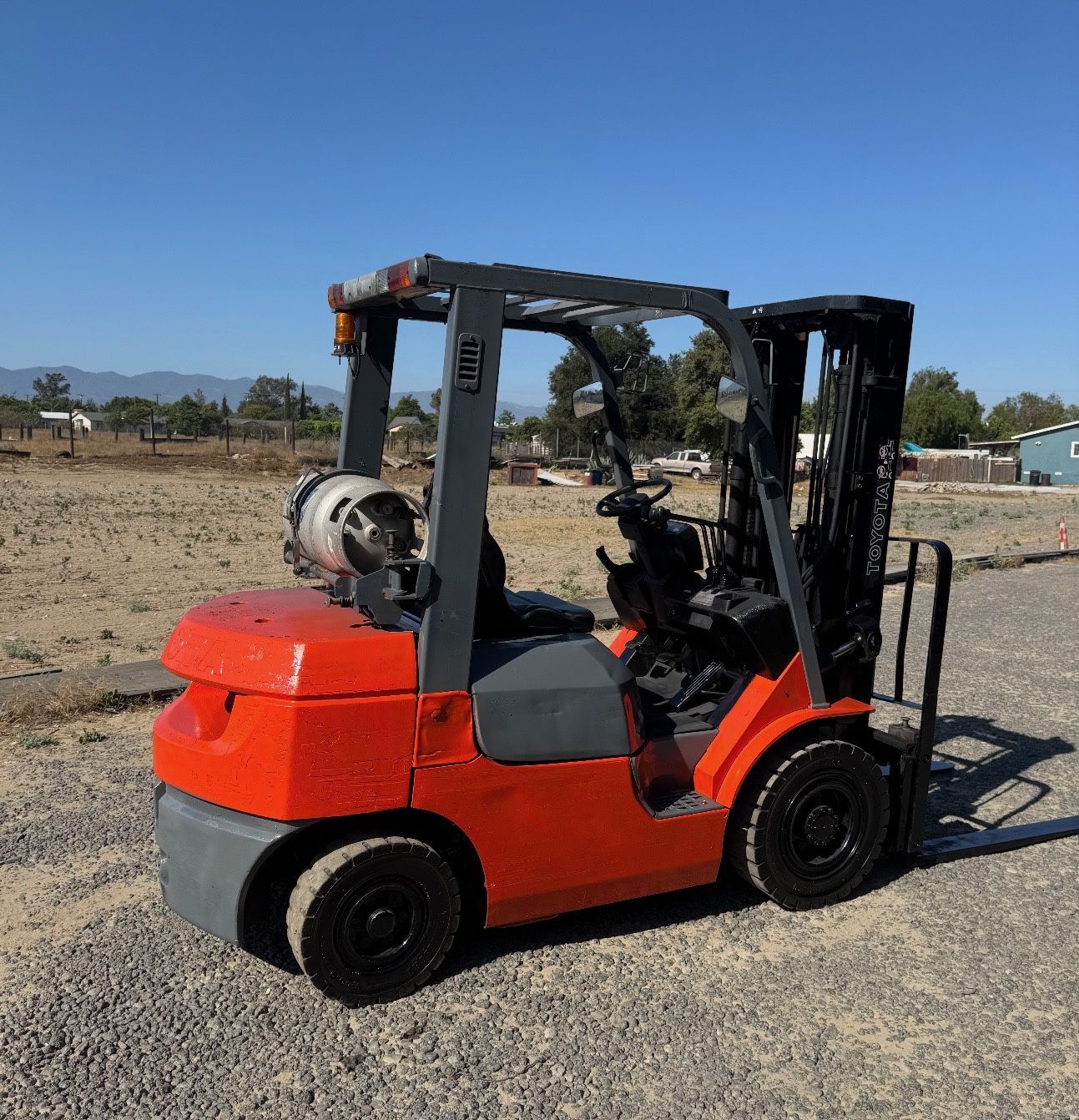 Forklift