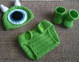 Mike Wasowski outfit