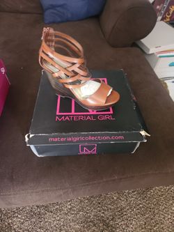 Womens Shoe