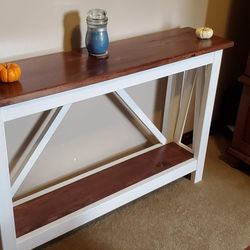 Farmhouse Console Tables 