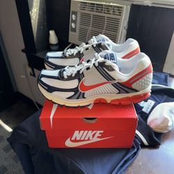 Nike Vomero 5 USA