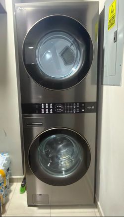LG WASHER AND DRYER