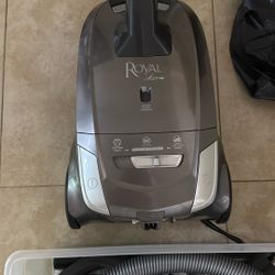 Royal Lexon Vacuum 