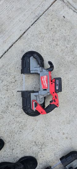 Milwaukee bandsaw