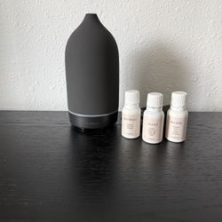 Vitruvi - Stone Essential Oil Diffuser + six oils