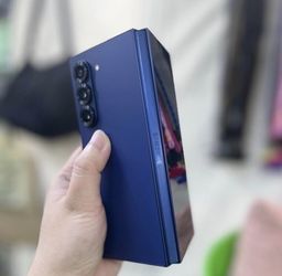 Samsung galaxy z fold 6